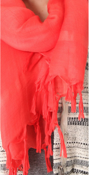 Love Quotes Knotted Tassel Scarf in Red (Coral Reef)