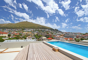 self catering in green point 106 the odyssey main road green point ...