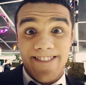 jacobartist taking selfies on my cell