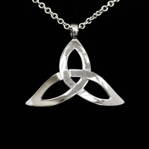 Celtic Trinity Knot Gail Art