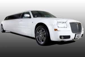 Chrysler 300 White Limousine