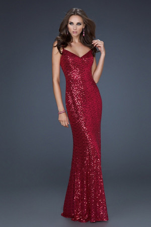 Red glittery sequin dress. Beautiful for a Prom dress. Prom Gowns ...