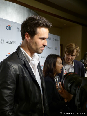 Related Pictures clark gregg brett dalton ming na wen iain de ...