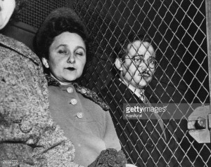 News Photo Julius And Ethel Rosenberg In A Marshals Van En