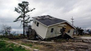 Wal-Mart makes $25M commitment as Katrina anniversary nears