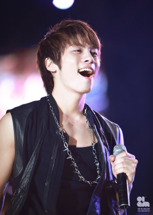 Related Pictures jonghyun shinee shinee shinee key taemin shinee ...