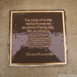Eleanor Roosevelt Quote Plaque )