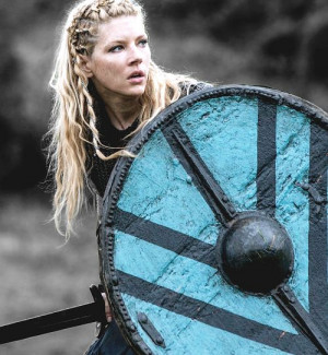 Lagertha - Vikings :-) (Actress: Katheryn Winnick)