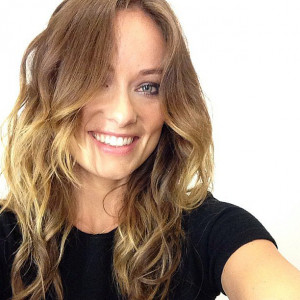 Olivia Wilde took a selfie before making an appearance on Good Morning ...