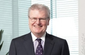 ... and CEO - as Sir Howard Stringer steps down as CEO of the company