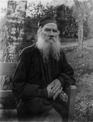 Description Leo Tolstoy seated.jpg