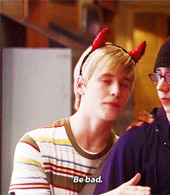 gif skins sid jenkins mike bailey maxxie oliver mitch hewer anwar ...