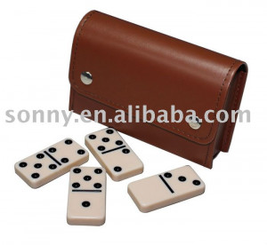 Leather_Domino_Set_Double_Six_Domino.jpg