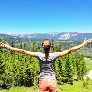 Gisele: 'Good morning Mother Earth!'