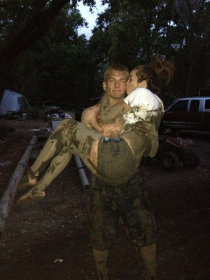 muddy couple kissing country boy country girl country love muddy