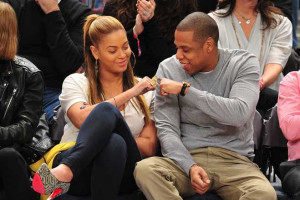 ... Cute Photos of Beyoncé and Jay-Z That Make Us Believe in Love