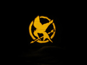 Download Hunger Games Mockingjay Logo for iPhone 5 Best Wallpaper ...