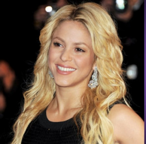 Shakira batalla para bajar de peso!