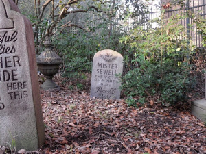 Disney Babies Blog - discover the true meanings of the Haunted Mansion ...