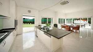 Ricky Ponting Estates and Homes ( 1 )