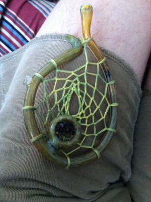 cannabis peace pipe dreamcatcher circle glass pipe craftmanship