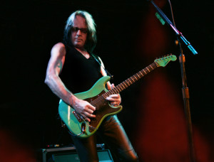 todd-rundgren-2011.jpg