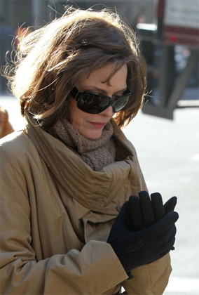 alec baldwin as royal tenenbaum michelle pfeiffer as ethel tenenbaum