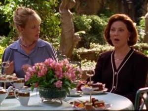 Watch Gilmore Girls Season 2 Episode 6 Online