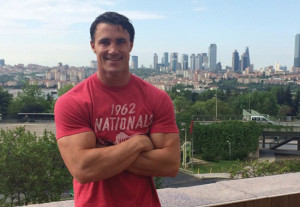 Greg Plitt was an inspirational figure for the bodybuilding community ...