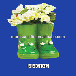 Frog rain boot flower design garden decor Ceramic Planters Wholesale
