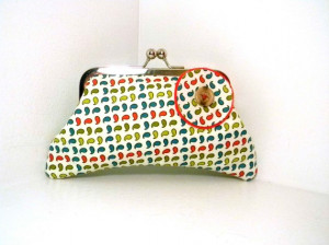Clutch Purse Kiss Lock Quote Bubble Red Green Blue Button