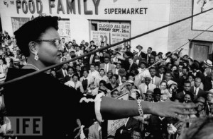 Mamie Bradley, Till’s Mother, Addresses Anti-Lynching CrowdMamie ...