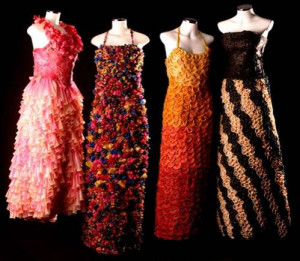 ... - Creative but Weird Dresses made out of Waste and other Alternates