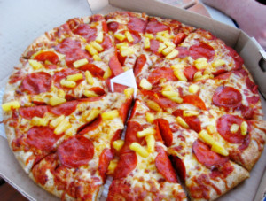 Pineapple And Pepperoni Pizza