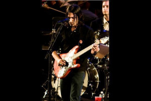 Lazyi Feature Bright Eyes