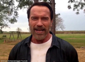 Get to the choppa!' Arnold Schwarzenegger records himself quoting his ...