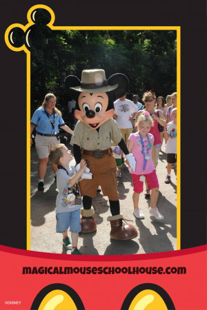 ... with our pal #MickeyMouse at this week’s #Disney #WordlessWednesday