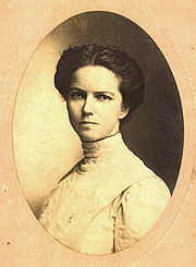 Gilmer in her early 30s