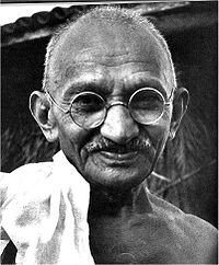 Mohandas Gandhi indian leader