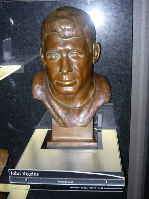 John Riggins Bronze Bust Picture
