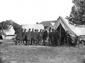 Lincoln with McClellan and staff at the Grove Farm after the battle.
