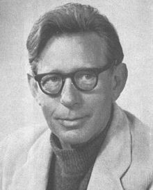 laurie lee english poet laurence edward alan laurie lee mbe was an ...