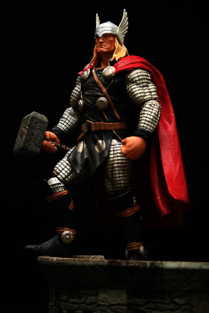 Thor Marvel Select Image