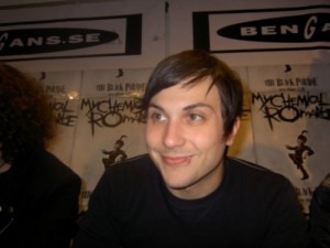 Frank Iero Funny Gerard Way Mcr Mikey Image 202863 On Favim Picture
