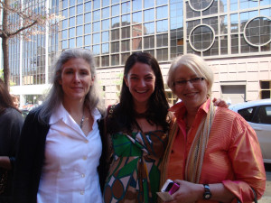 Susan Schneider , Amy, Leslie