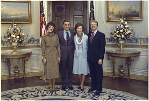 Joan Mondale, Vice-President Walter Mondale, Rosalynn Carter ...