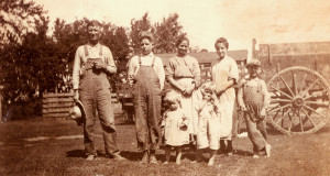1919 farm family. You can bet they all worked together…