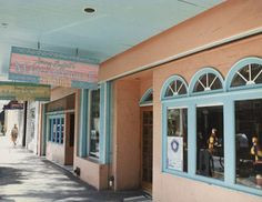Jimmy Buffett's original Margaritaville on Duval Street in Key West ...