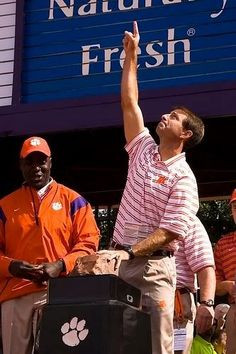 Dabo and Howard's Rock More