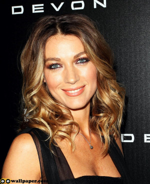 Natalie Zea The Following